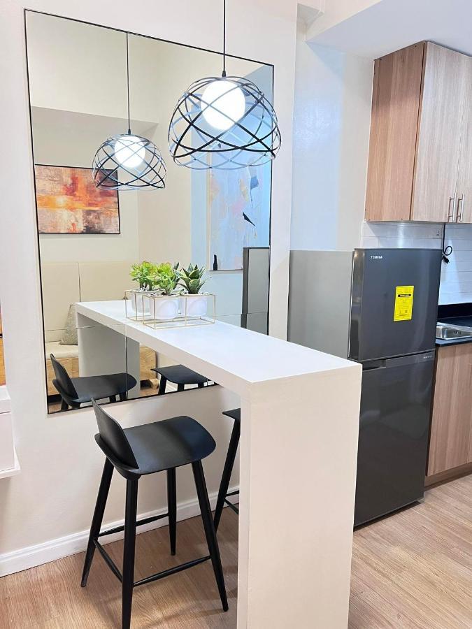Studio With Mountain View, Near Limketkai Mall In Prime Cagayan De Oro Ngoại thất bức ảnh