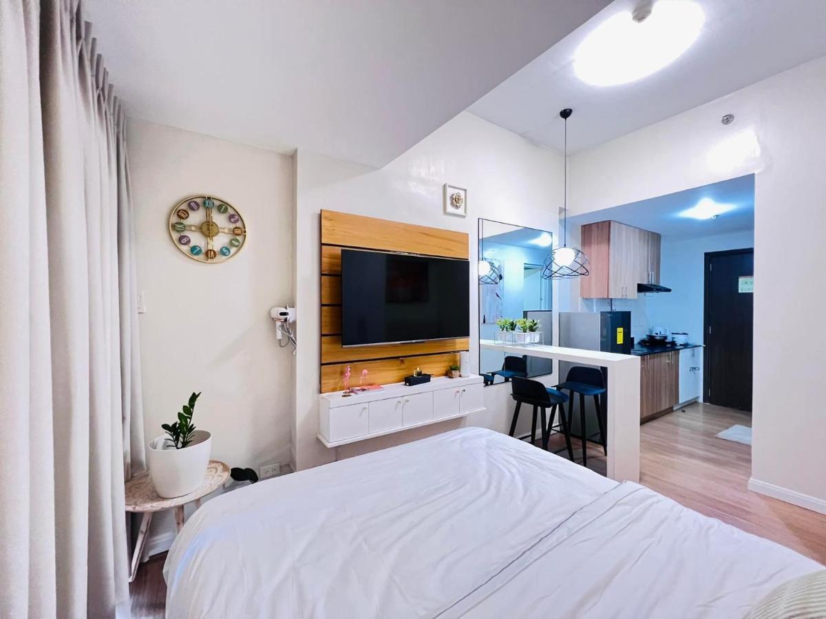 Studio With Mountain View, Near Limketkai Mall In Prime Cagayan De Oro Ngoại thất bức ảnh